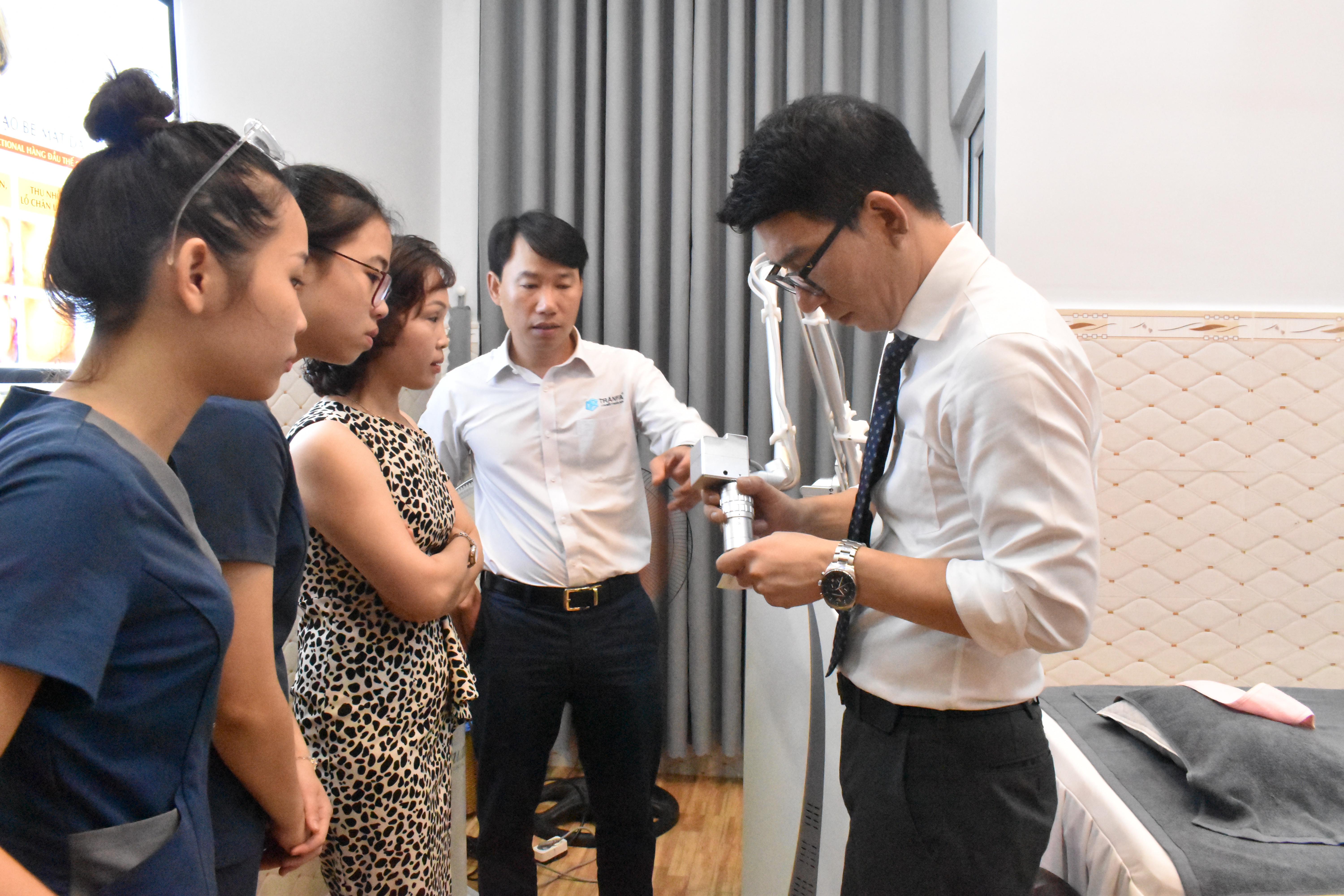 le-chuyen-giao-may-eclat-unixel-4