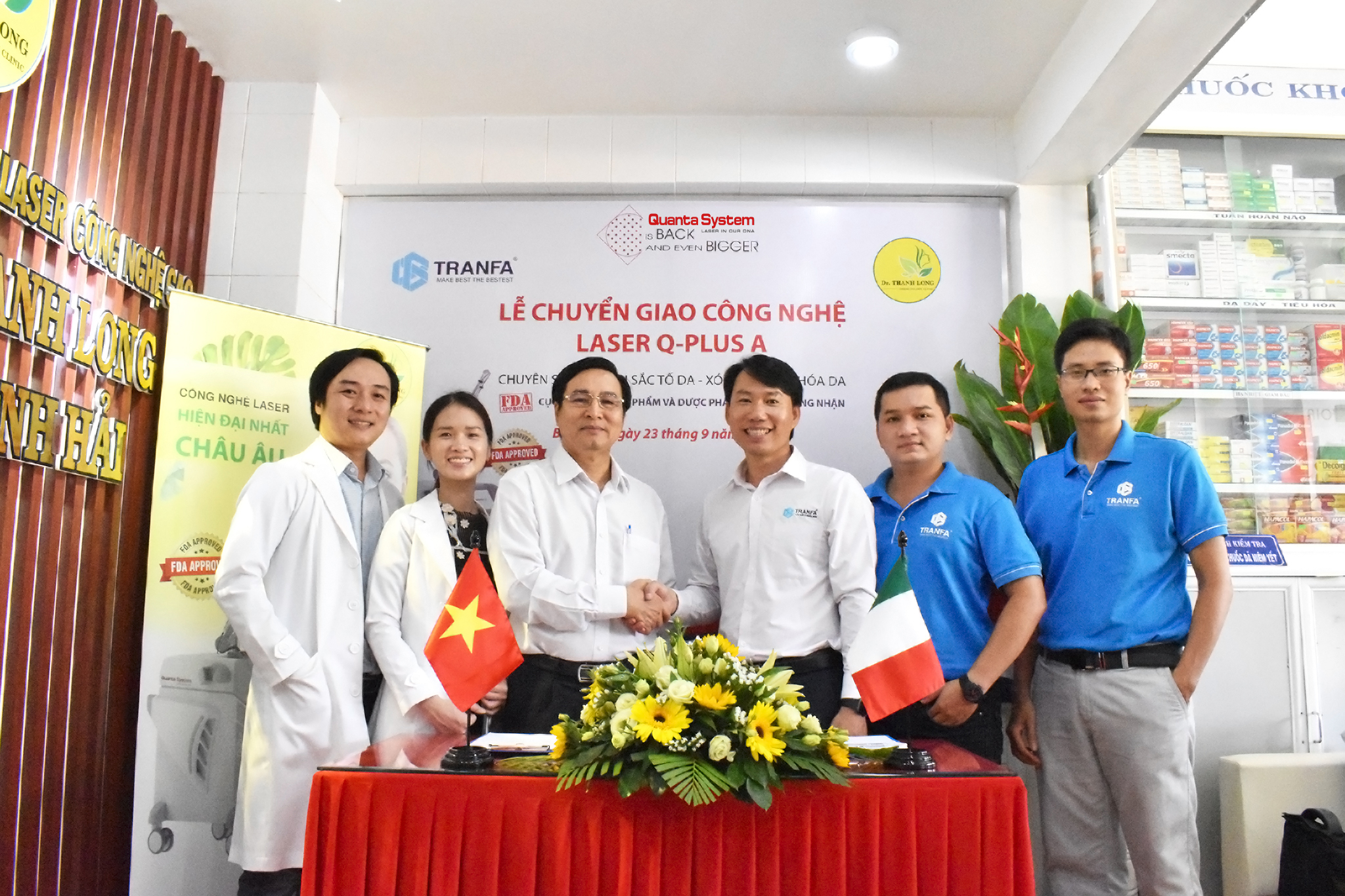 chuyen-giao-cong-nghe-q-plus-evo-thanh-long-dermatology-clinic-10