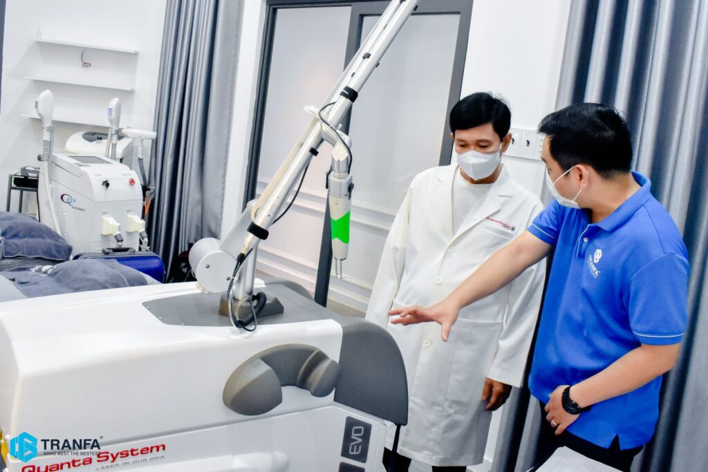 q-plus-a-evo-da-co-mat-tai-may-skincare-clinic-soc-trang-4