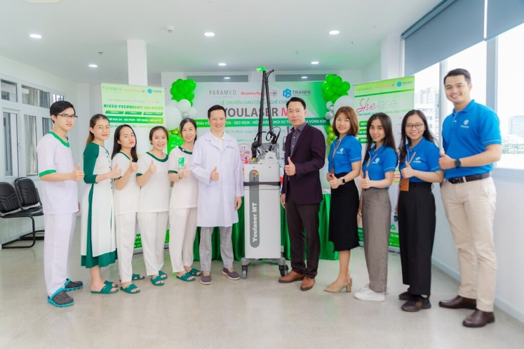 chuyen-giao-cong-nghe-youlaser-mt-cho-phong-kham-paramed-5