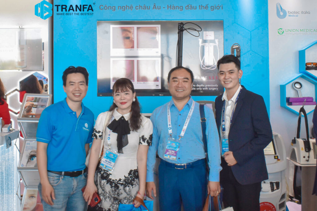 tranfa-tai-tro-vang-tai-hoi-nghi-da-lieu-tham-my-toan-quoc-lan-thu-5-nam-2022-13