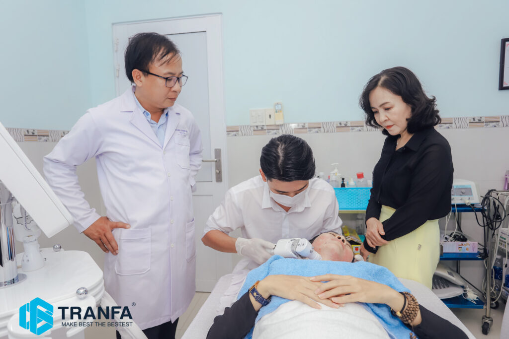 chuyen-giao-hifu-finesse-cho-cham-soc-da-cong-nghe-cao-bao-ngoc-bs-ckii-le-minh-hoai-anh-4