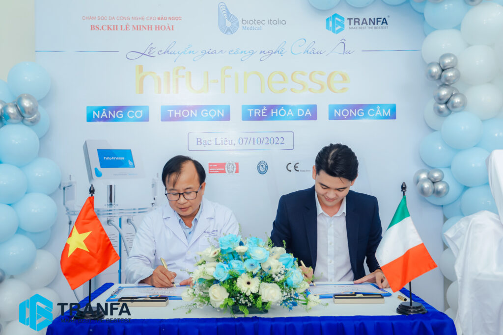 chuyen-giao-hifu-finesse-cho-cham-soc-da-cong-nghe-cao-bao-ngoc-bs-ckii-le-minh-hoai-anh-2