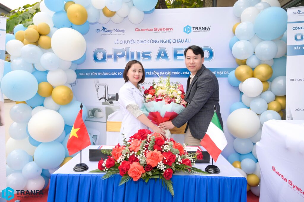 chuyen-giao-q-plus-a-evo-giua-tranfa-da-lieu-tham-my-thac-si-bac-si-truong-huong-1