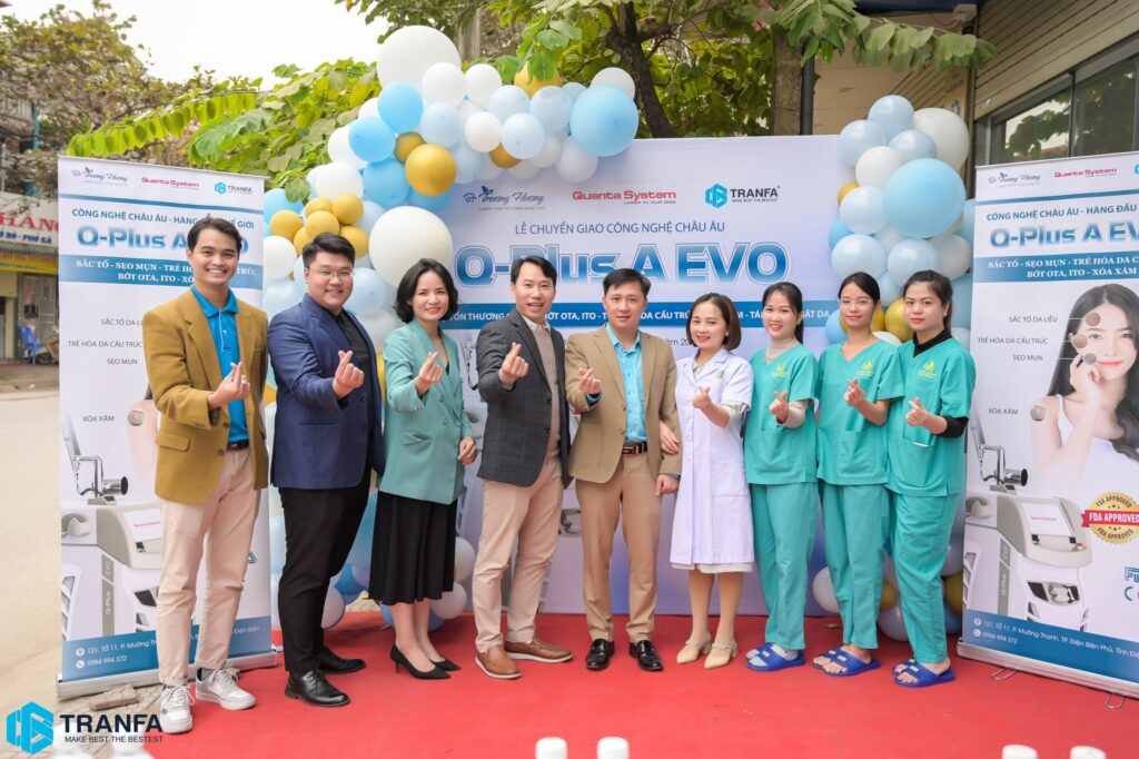 chuyen-giao-q-plus-a-evo-giua-tranfa-da-lieu-tham-my-thac-si-bac-si-truong-huong-5