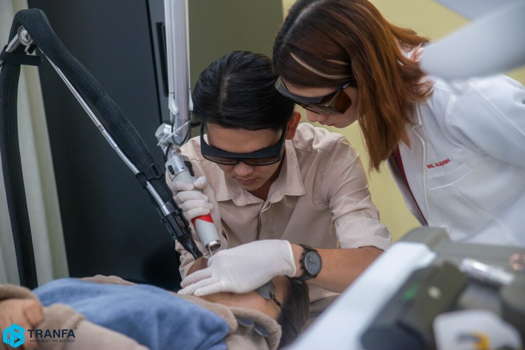 yellow-beauty-spa-by-dr-hanh-tiep-nhan-chuyen-giao-q-plus-a-evo-4